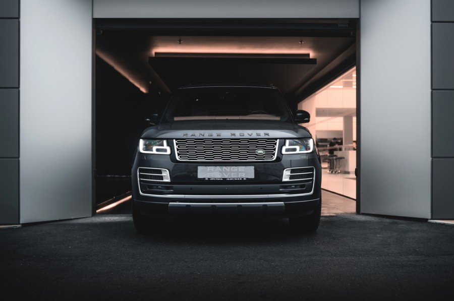 C'est quoi SVR Range Rover ?