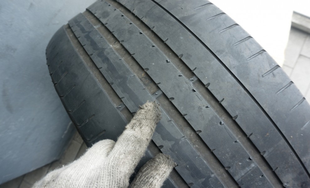 Comment vérifier l'usure des pneus ?